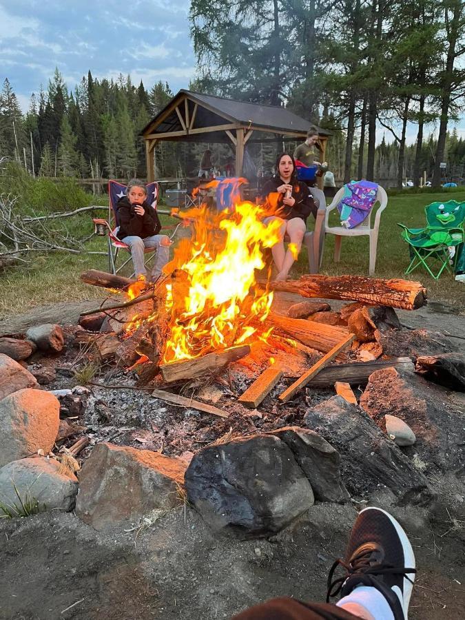 Ladd Pond Cabins And Campground, Llc Colebrook Εξωτερικό φωτογραφία